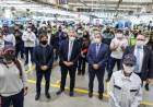 El presidente Alberto Fernández visitó con Axel Kicillof la planta de Toyota en Zárate, que retomó su producción.