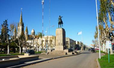 143 Aniversario de la Fundación del partido de Bolívar