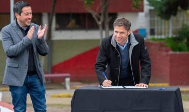 El gobernador de la Provincia de Buenos Aires, Axel Kicillof, comunica la suba salarial tras las paritarias con trabajadores de la Administración Pública.