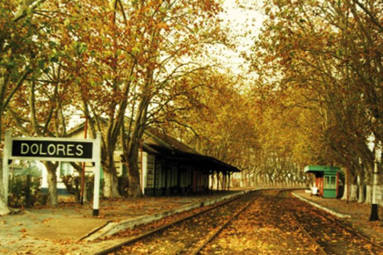 NUESTROS PUEBLOS  Hoy, Dolores